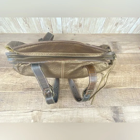 Claudia Firenze Handbag Pewter Metallic Leather Fur Chain Made in Italy - Picture 11 of 16